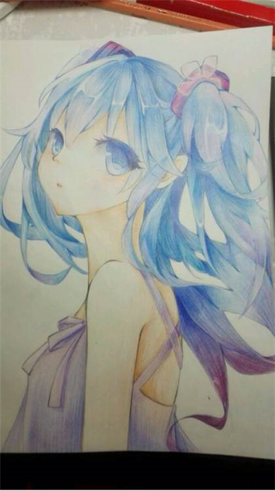 彩铅画初音未来的步骤