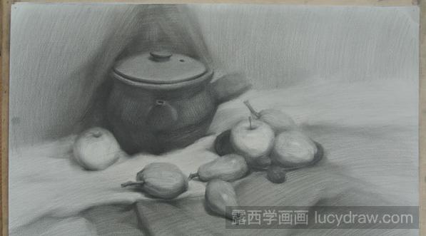 一组静物素描作品赏析