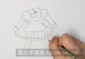 怎么画动漫人物的衣服?动漫人物衣服图片步骤图