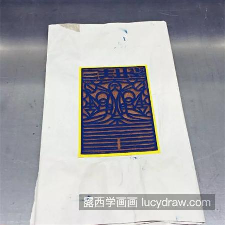 简单的贺卡怎么制作？非对称的版画步骤有哪些？