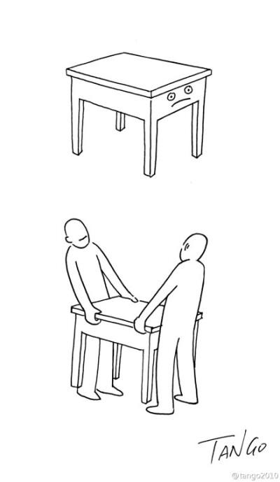 小朋友搬桌子简笔画