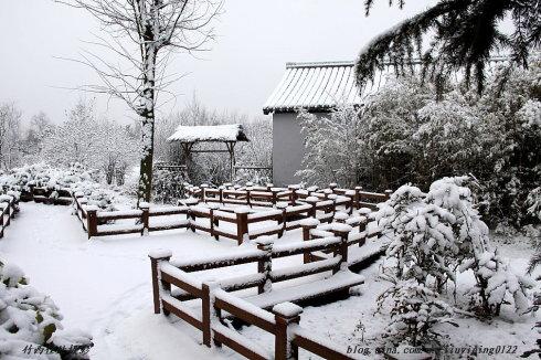 雪中即景简笔画